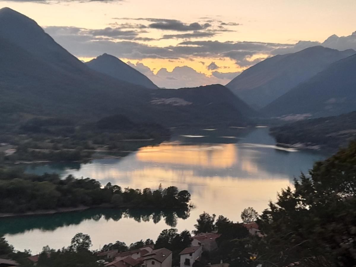 Casa vacanze Daniela Villetta Barrea Esterno foto